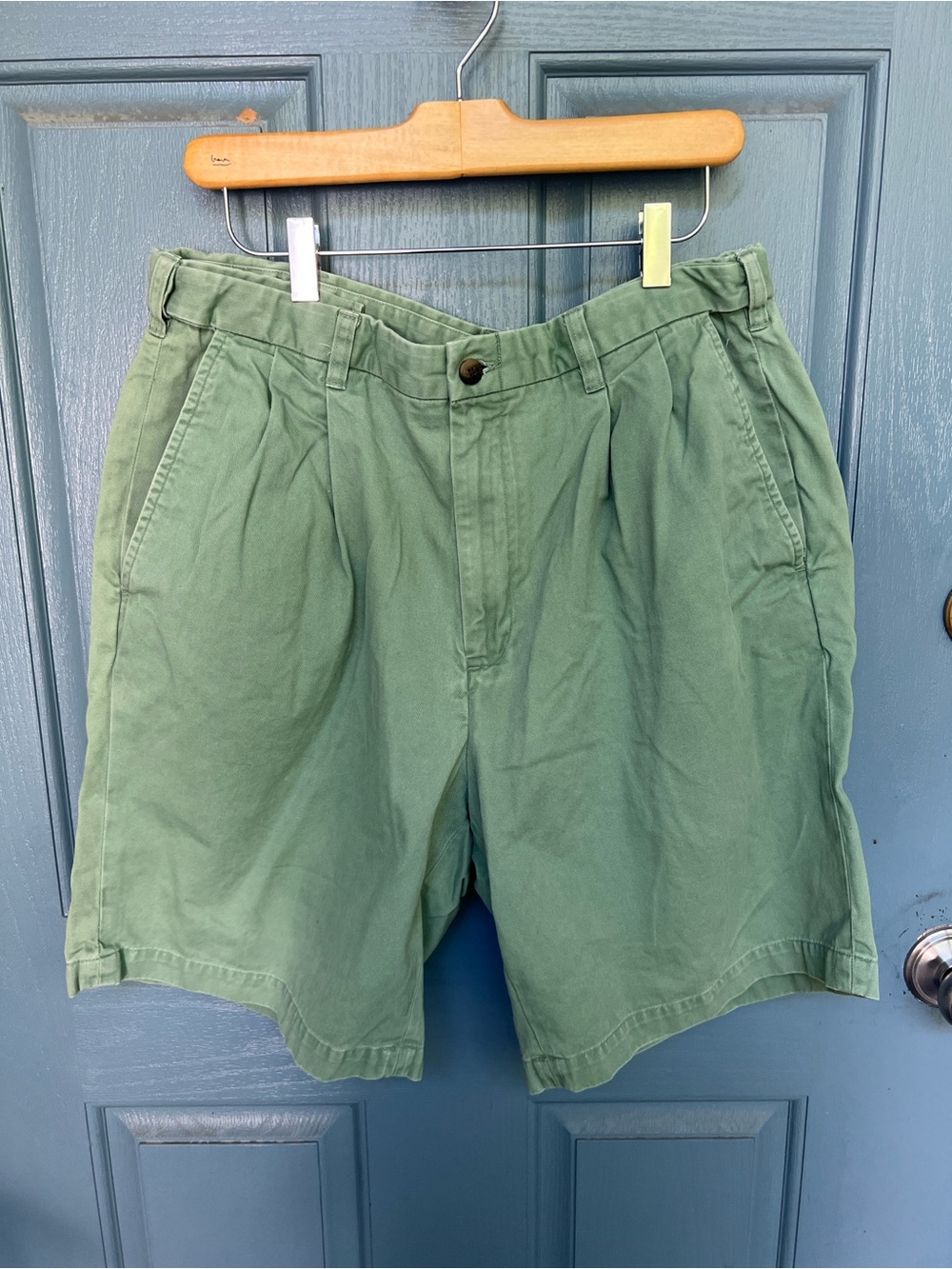Haggar Men's Green Shorts - Adjustable Waistband